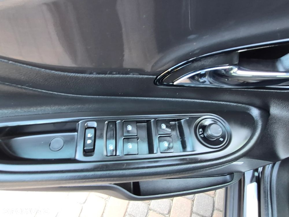 Opel Mokka X - 17