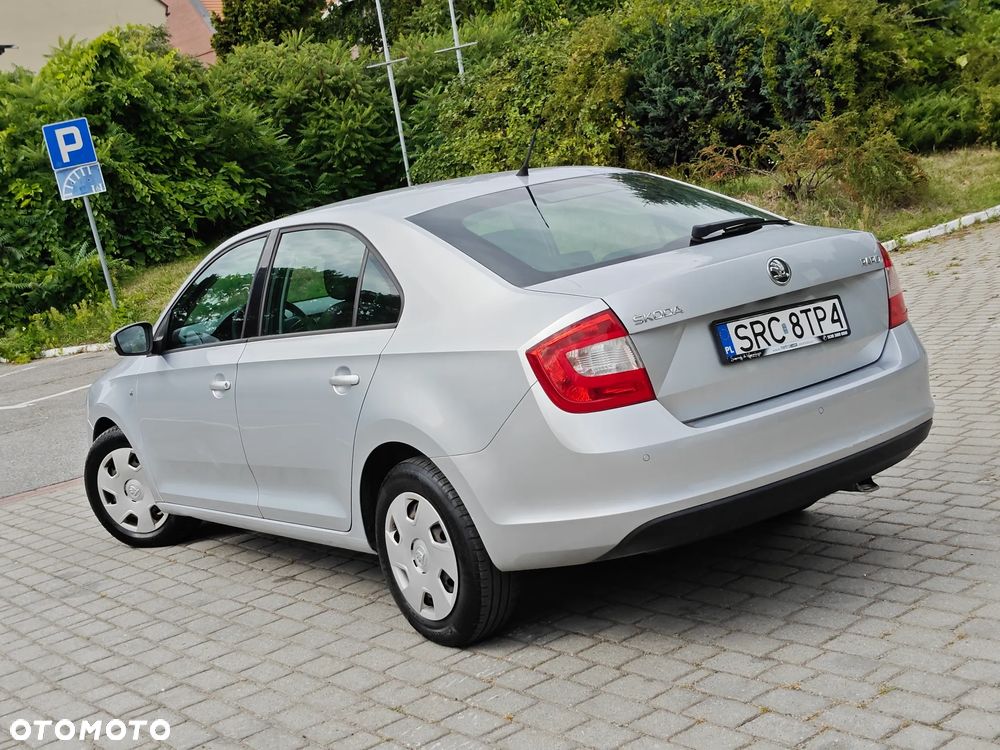 Skoda RAPID 1.6 TDI DPF Ambition Max - 11