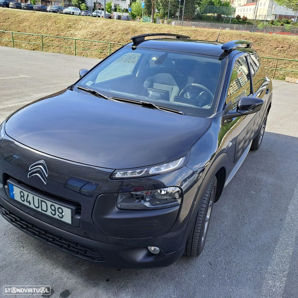 Citroën C4 Cactus BlueHDi 100 Stop&Start Shine Edition - 1