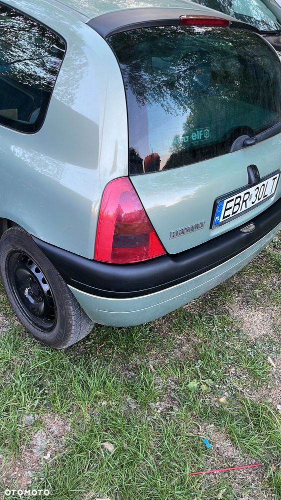 Renault Clio 1.2i MTV - 18