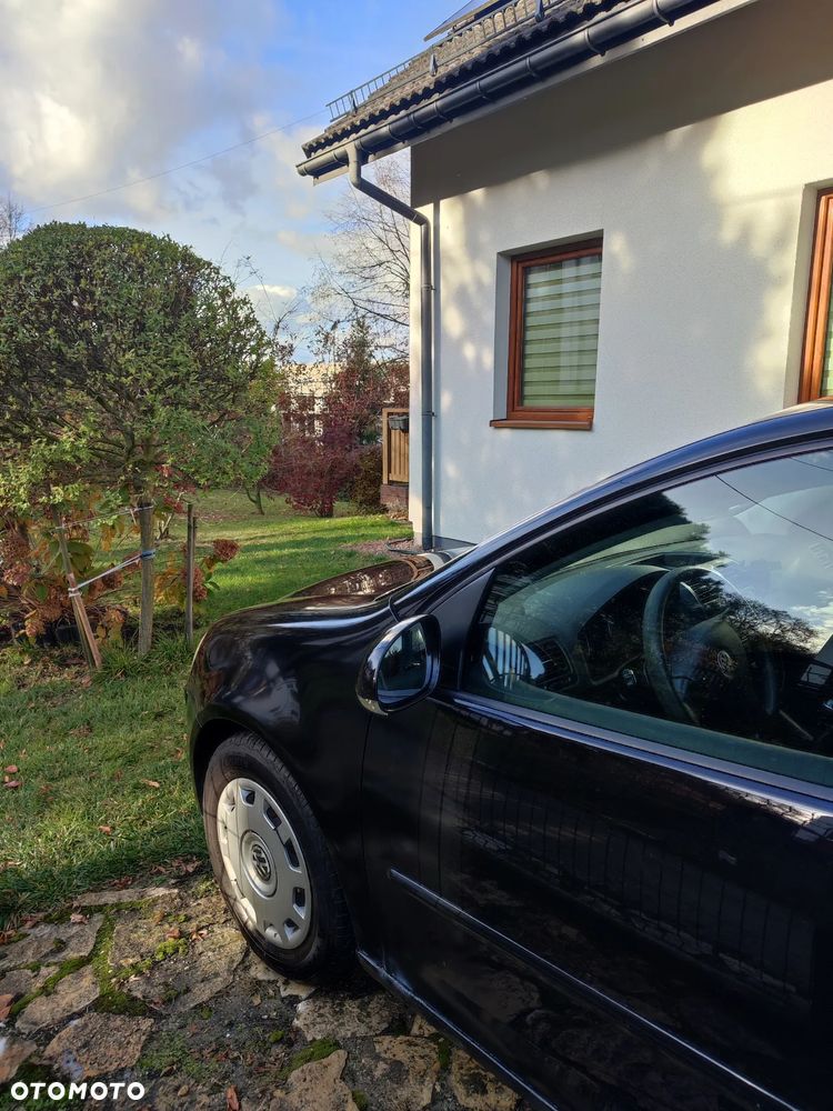 Volkswagen Golf 1.6 Comfortline - 11