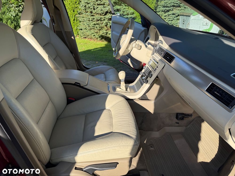 Volvo V70 2.0 Momentum - 18