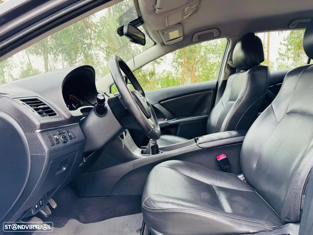 Toyota Avensis SW 2.0 D-4D Sp+EP+GPS - 19