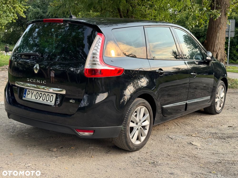Renault Scenic 2.0 dCi Bose - 10