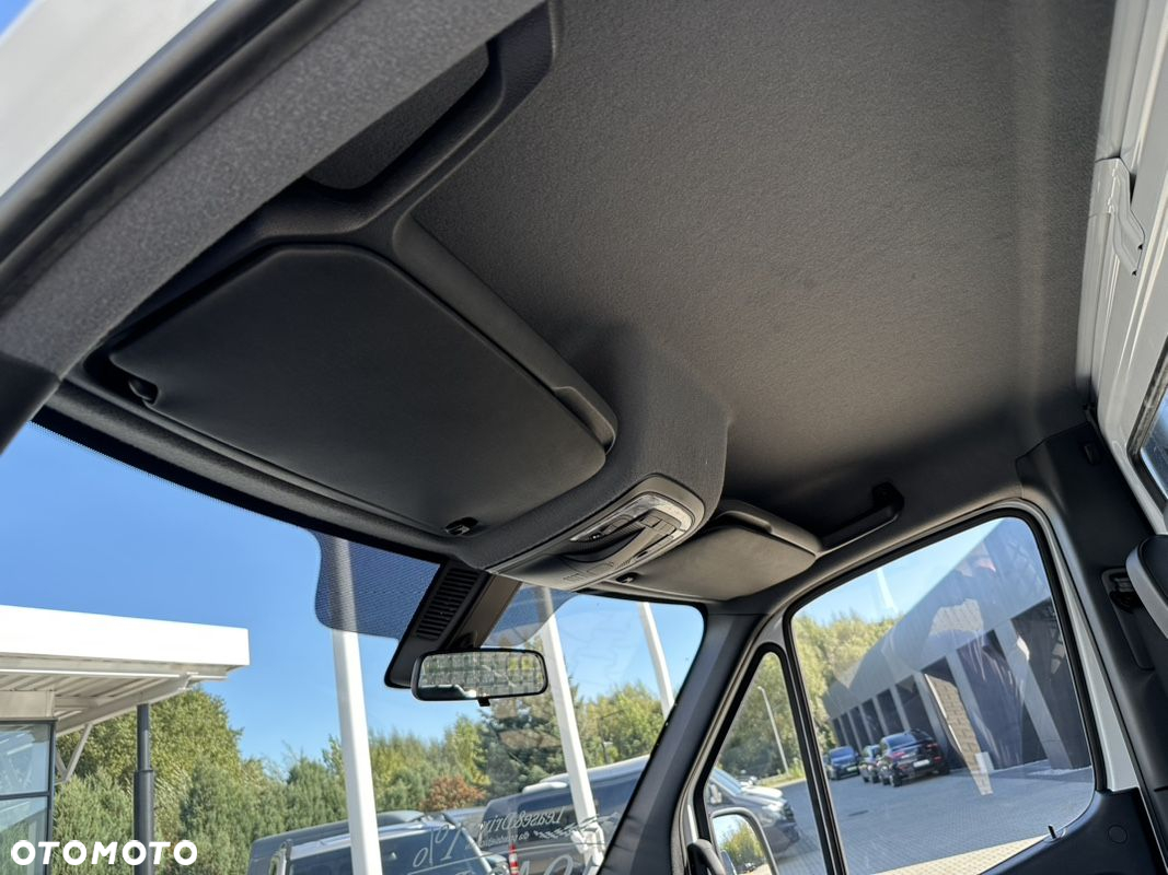Mercedes-Benz Sprinter 317 CDI - 22