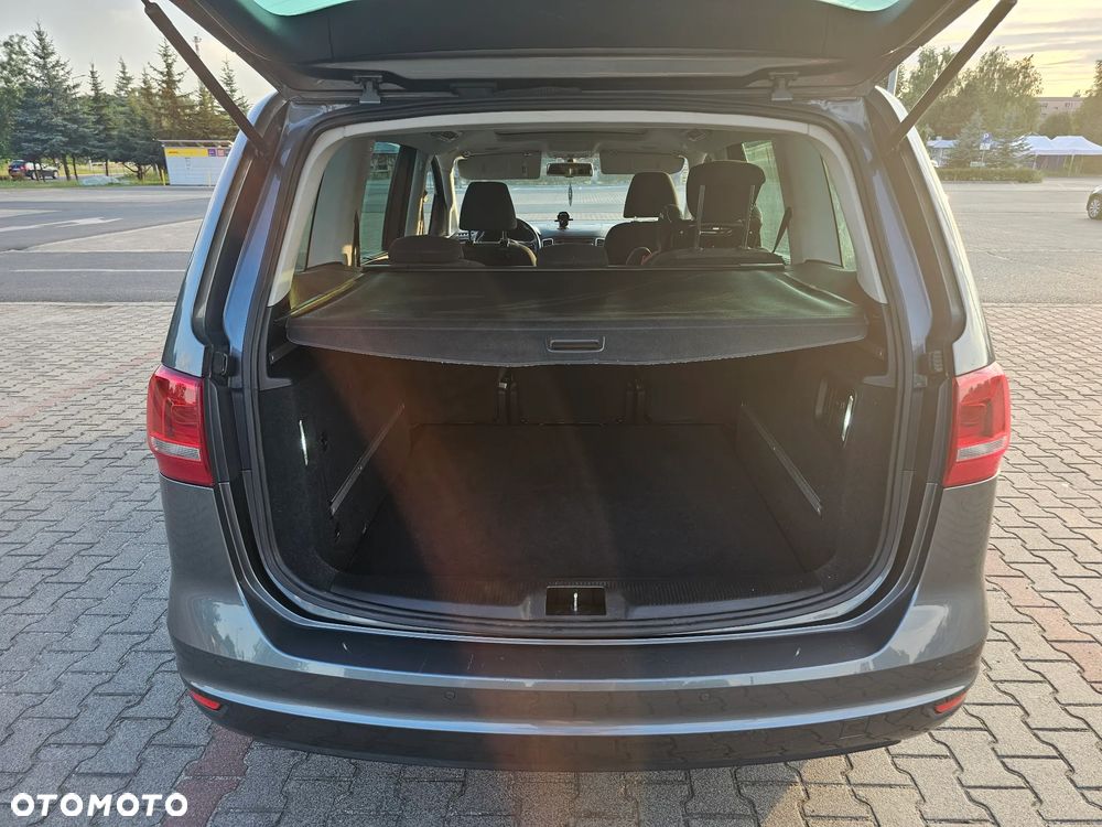 Volkswagen Sharan 2.0 TDI Comfortline - 29