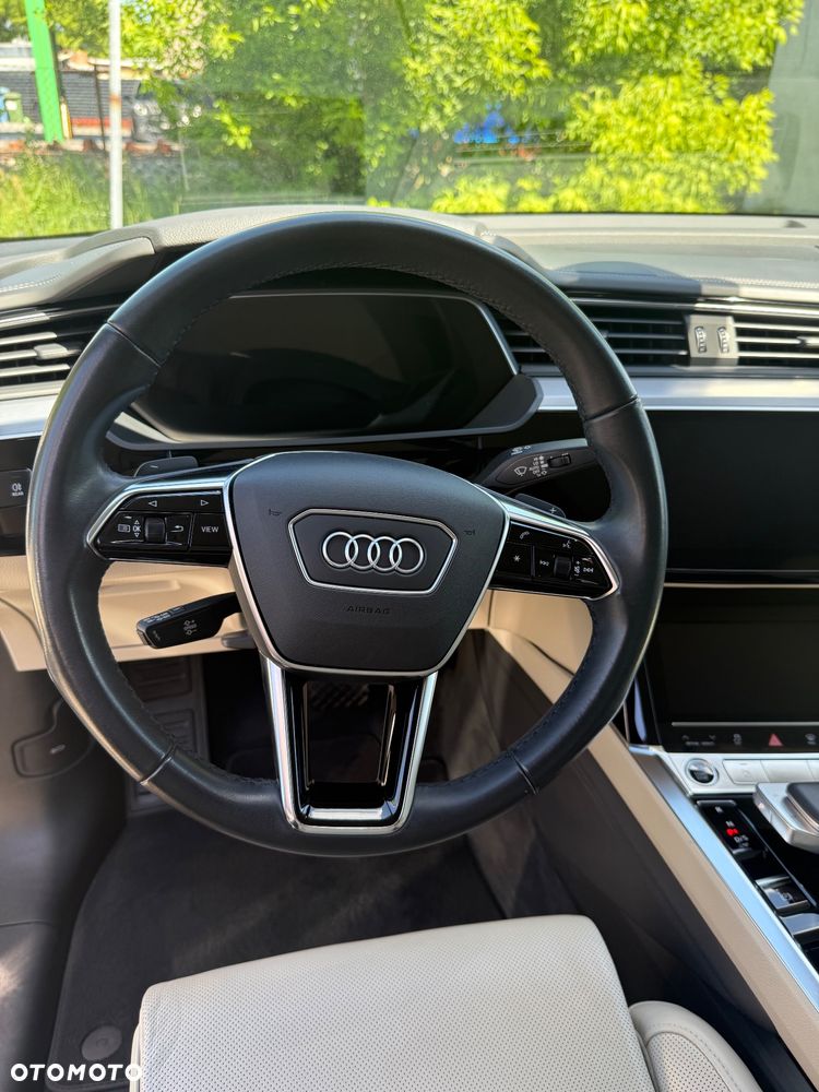 Audi e-tron 55 Quattro S Line - 10