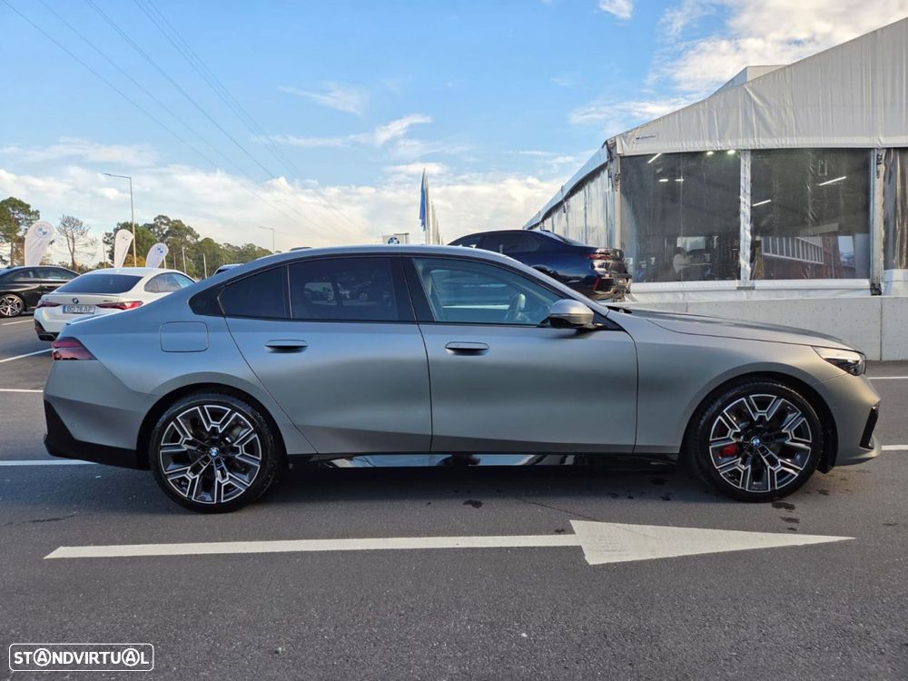 BMW i5 eDrive40 Pack Desportivo M Pro - 5