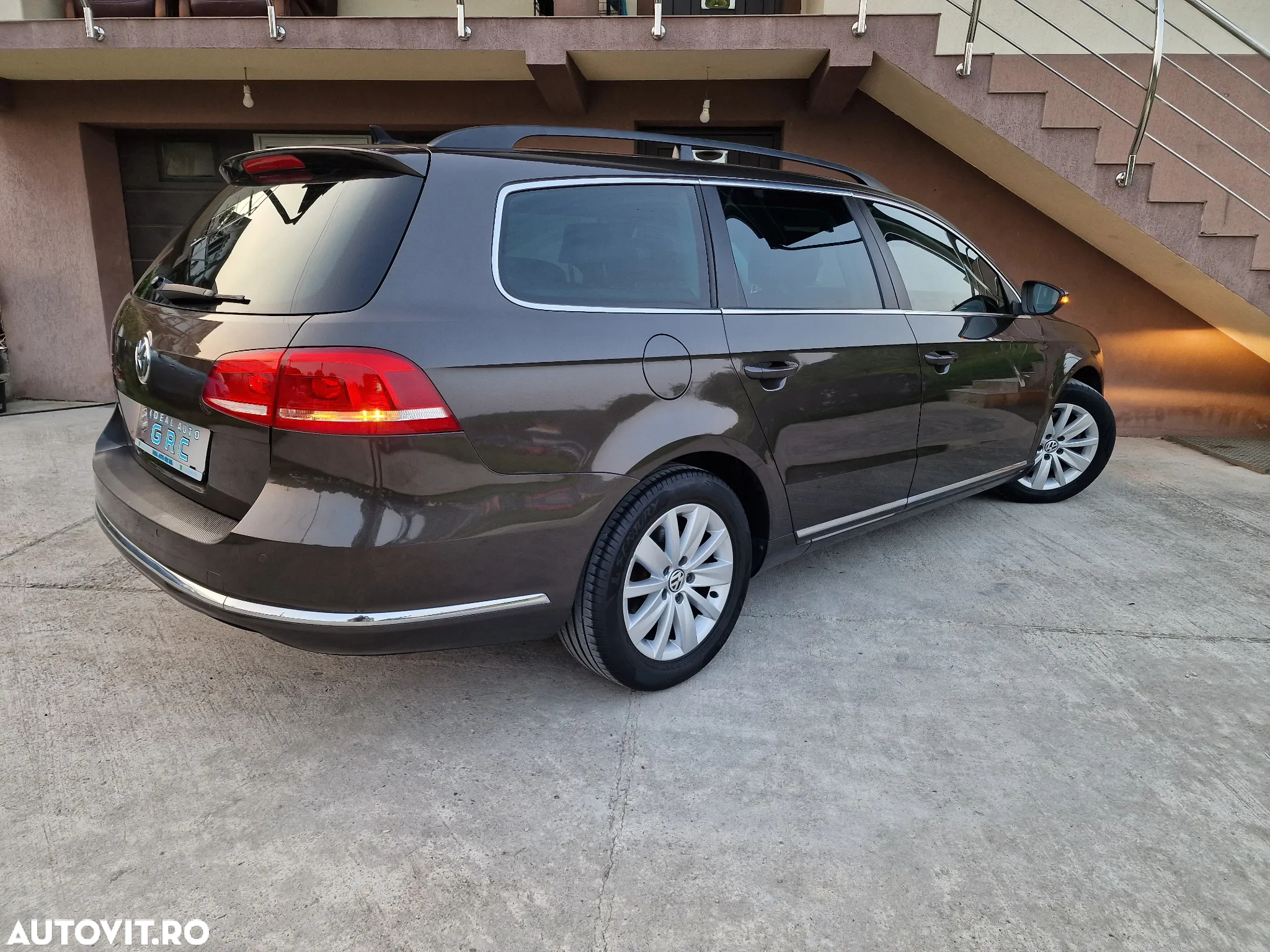 Volkswagen Passat - 21