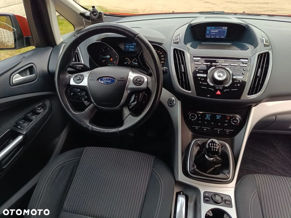 Ford Grand C-MAX 2.0 TDCi Titanium - 23