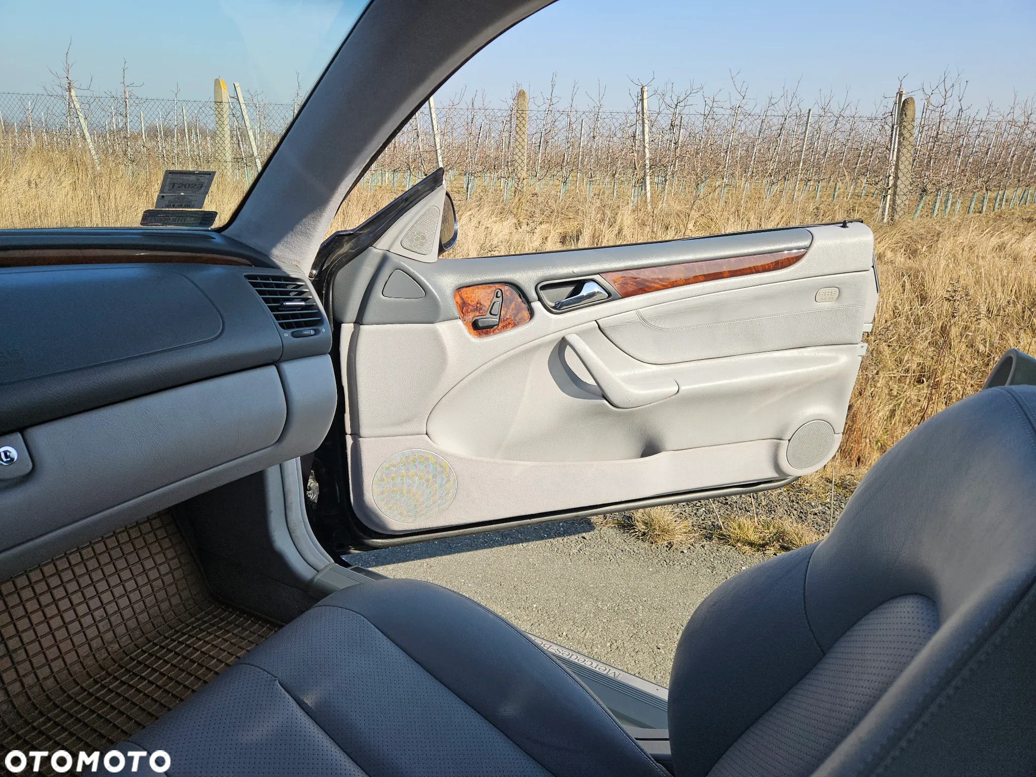 Mercedes-Benz CLK 320 - 20