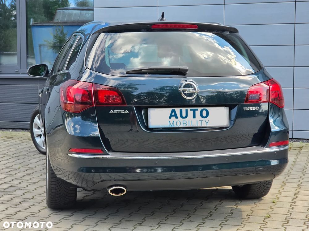 Opel Astra 1.4 Turbo Exklusiv - 3