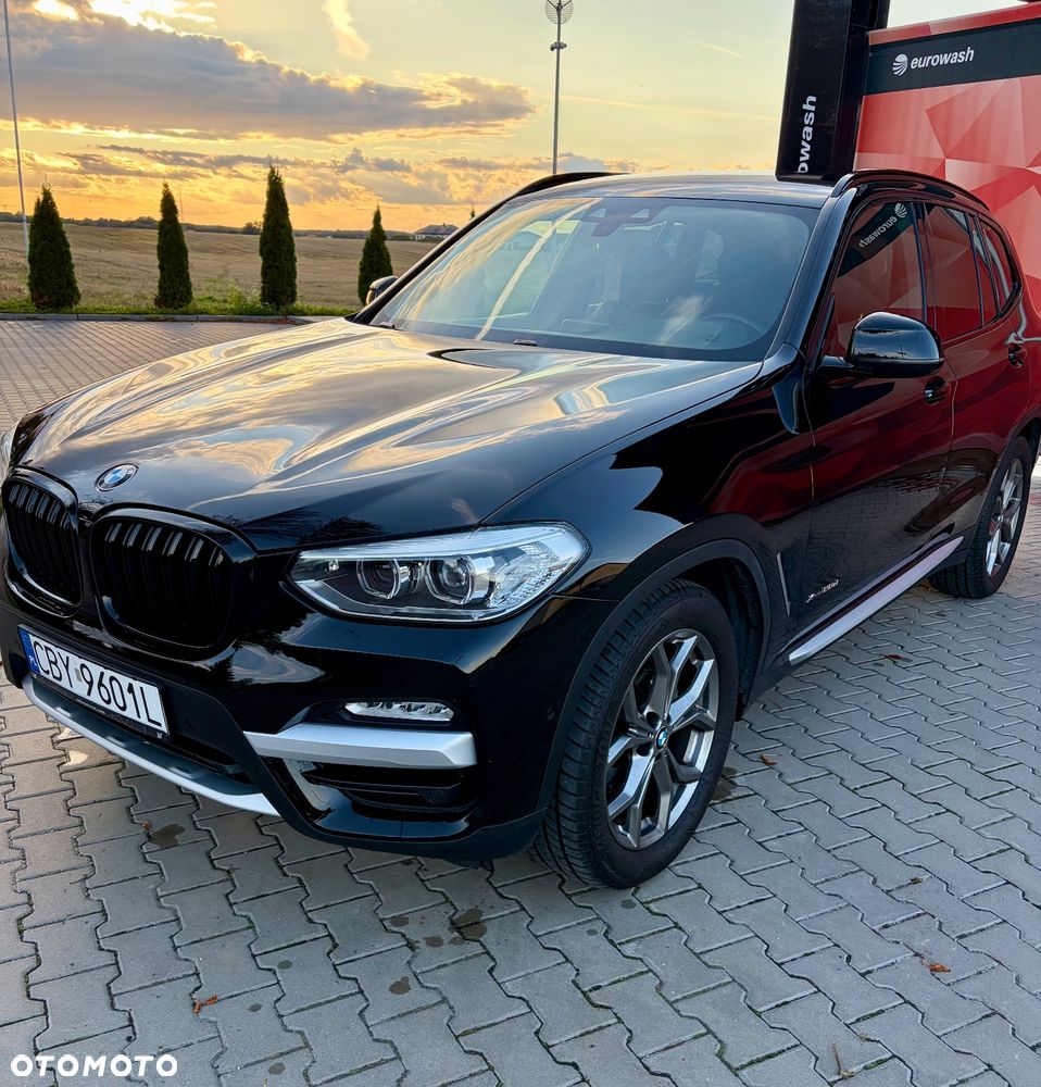 BMW X3 xDrive20d xLine - 14