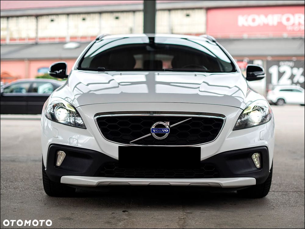 Volvo V40 Cross Country - 2