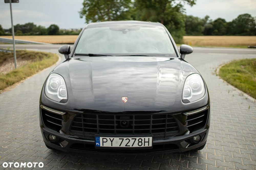 Porsche Macan S - 1