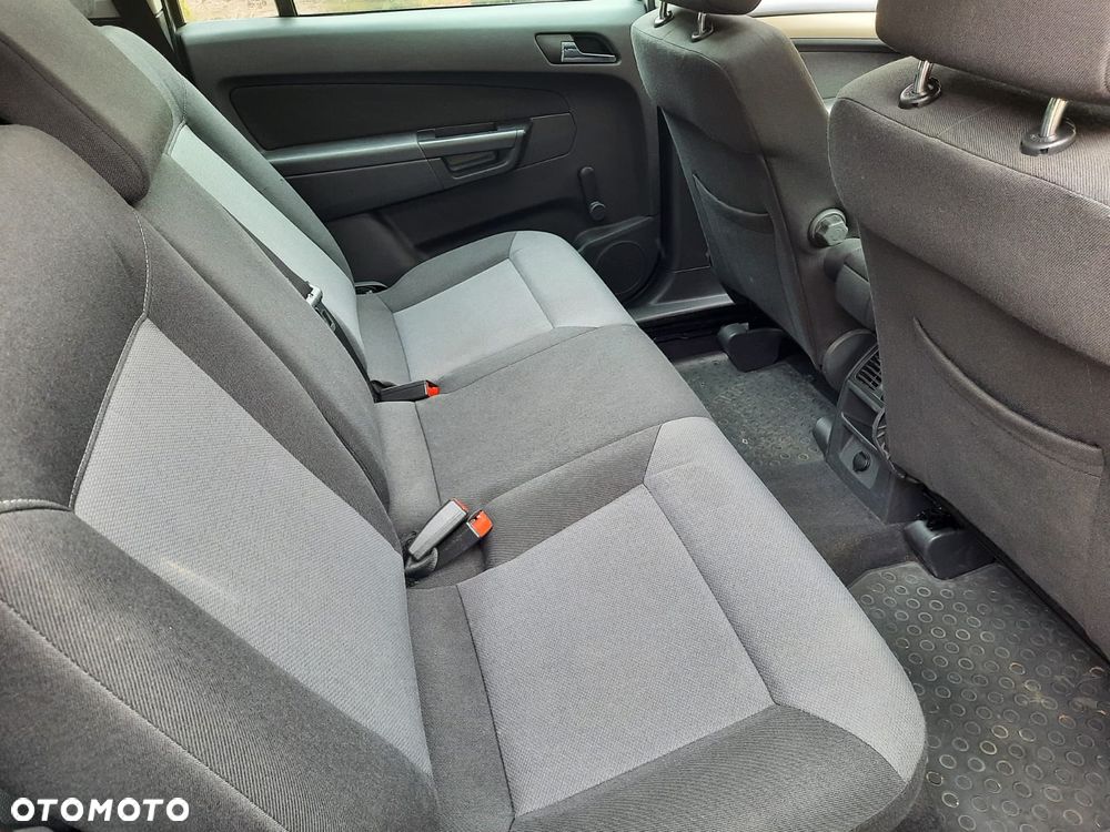 Opel Zafira 1.7 CDTI - 10