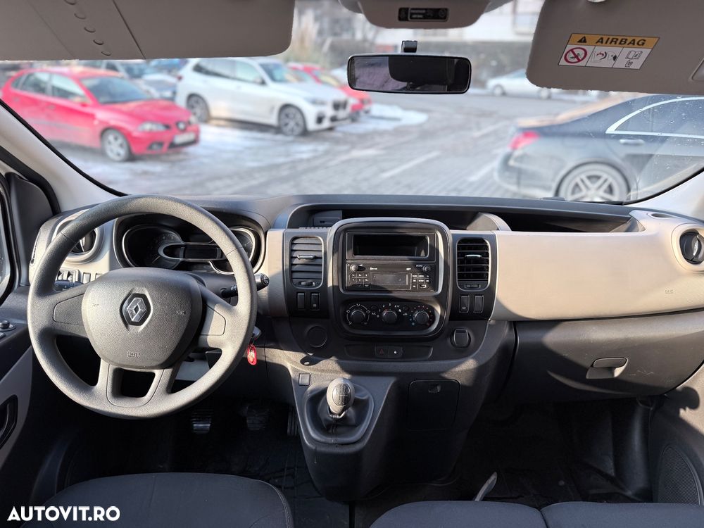 Renault Trafic - 21