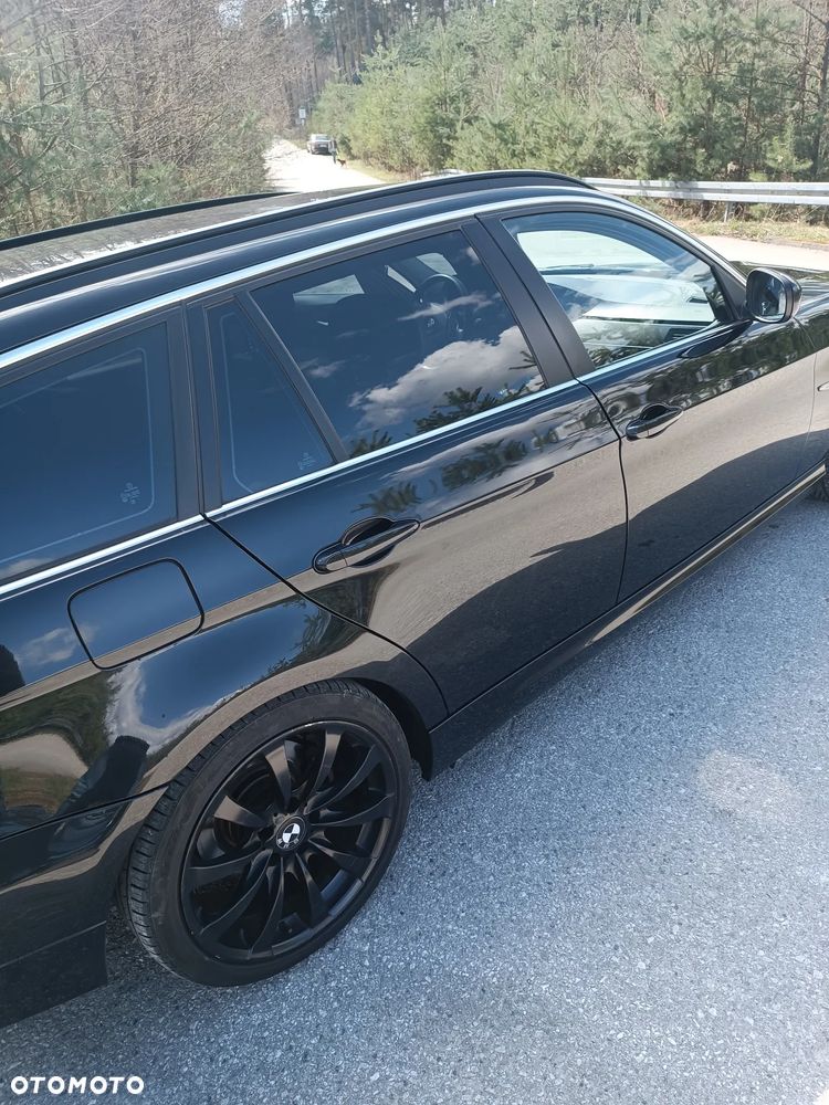BMW Seria 3 318d - 3