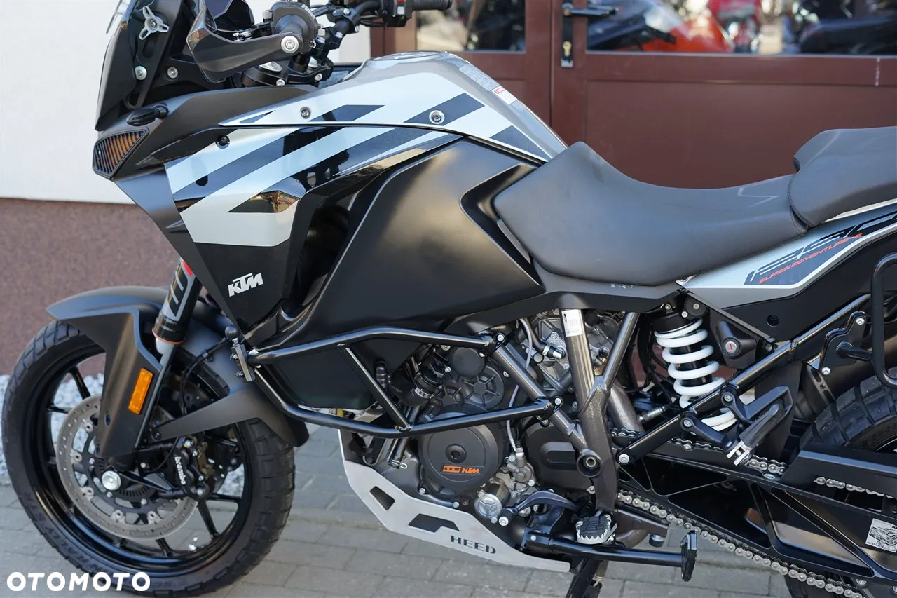KTM Super Adventure - 26