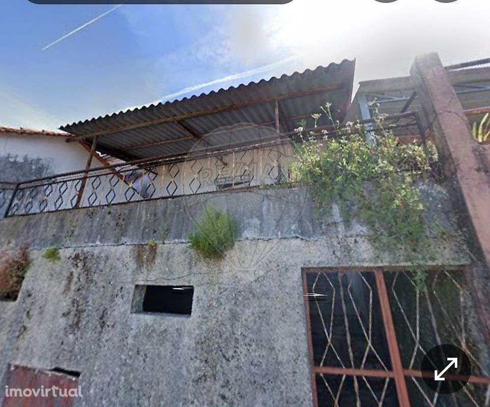 Moradia T2 para venda - Grande imagem: 2/3