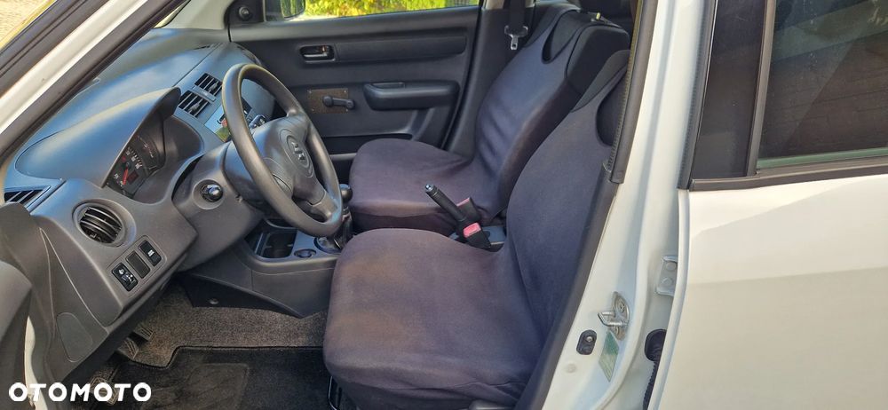 Suzuki Swift - 17