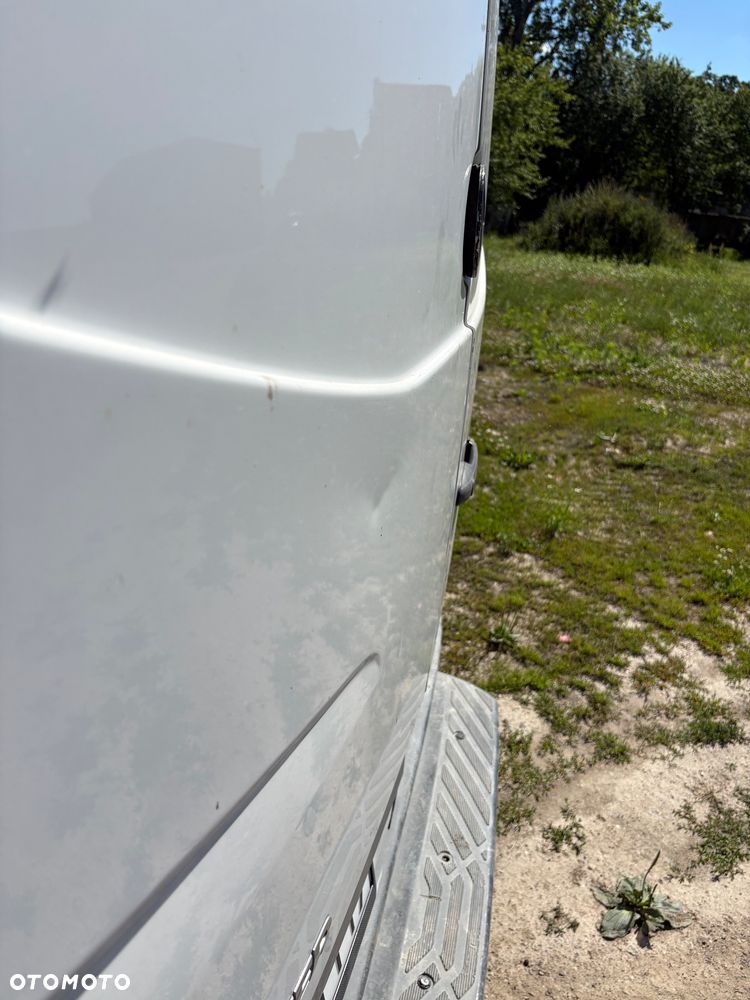 Volkswagen Crafter - 17