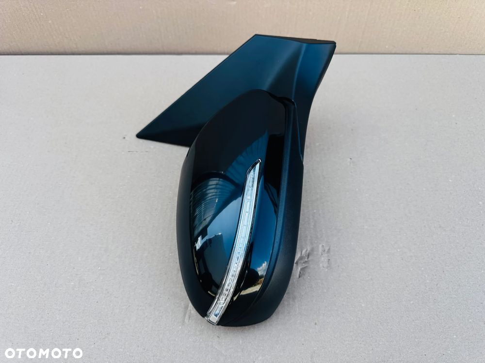LUSTERKO HYUNDAI I20 II 2 8 PIN PRAWE - 2