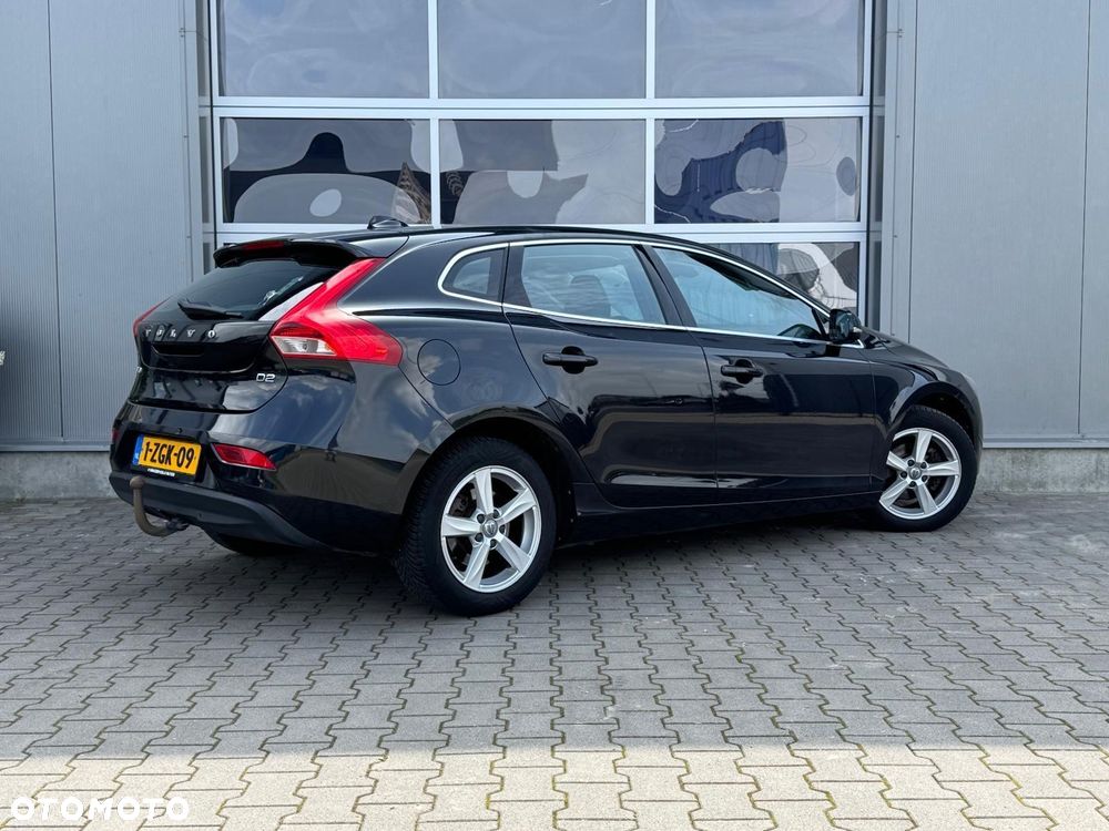 Volvo V40 D2 Momentum - 33