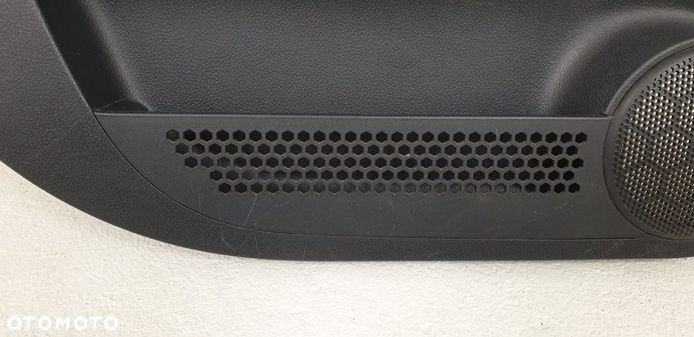 TAPICERKA BOCZEK DRZWI LEWY PRZÓD HYUNDAI GETZ - 3