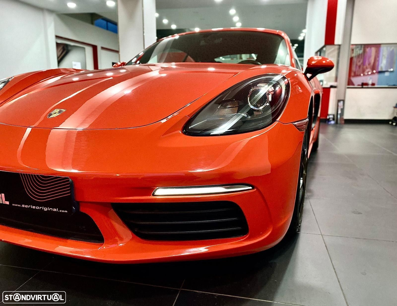 Porsche 718 Cayman 2.0 T - 3