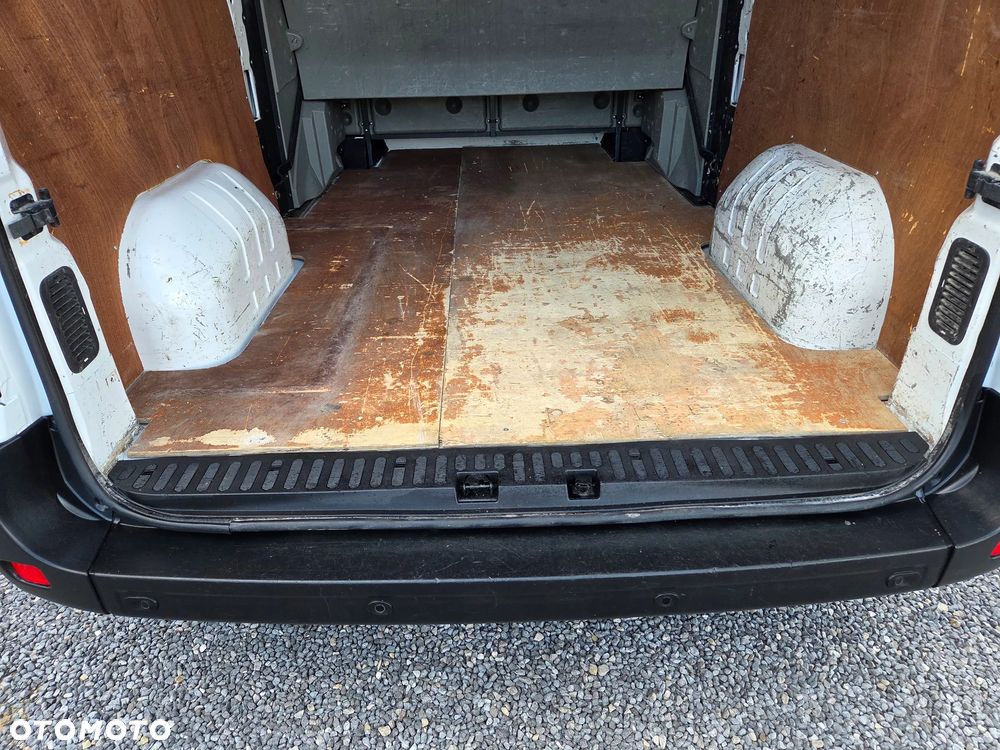 Renault Master - 9