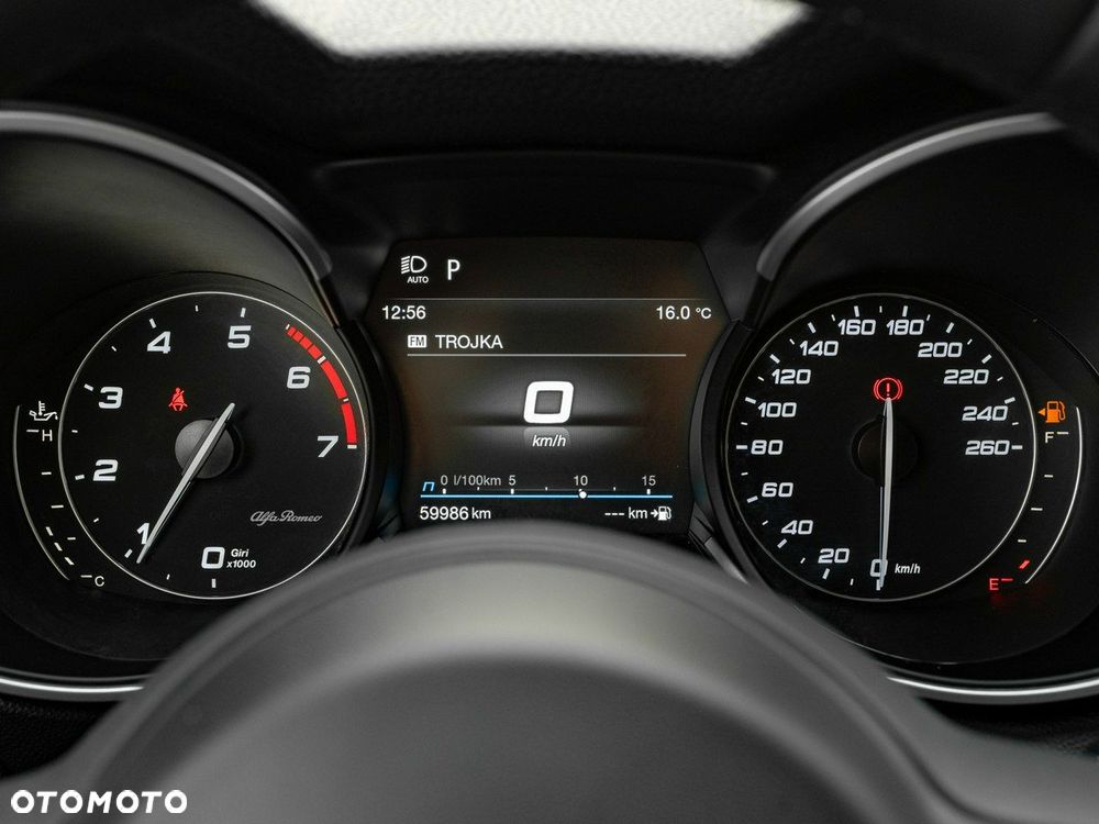 Alfa Romeo Stelvio 2.0 Turbo Veloce Q4 - 16