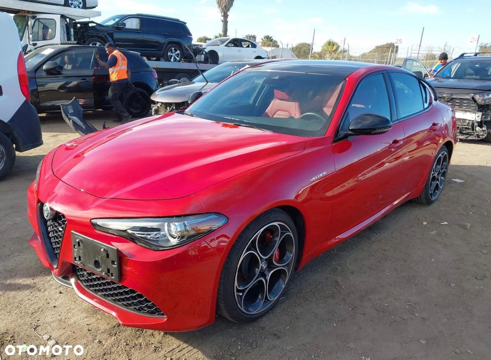 Alfa Romeo Giulia 2.0 Turbo 16V AT8 Veloce Ti - 1