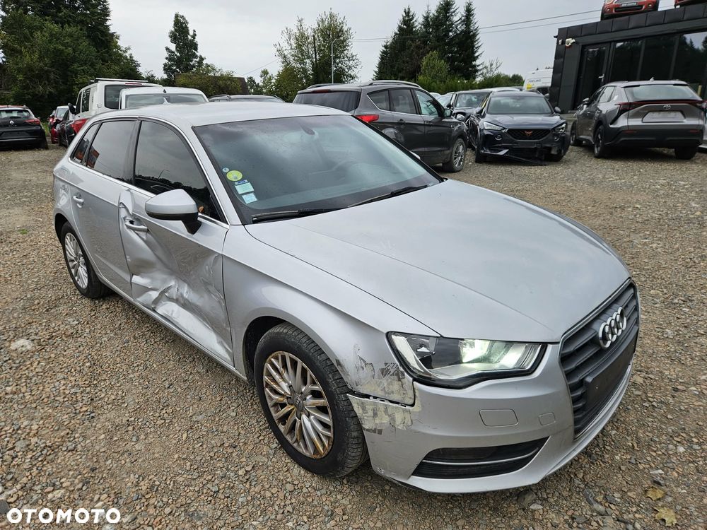 Audi A3 Sportback 2.0 TDI (clean diesel) S tronic Attraction - 5