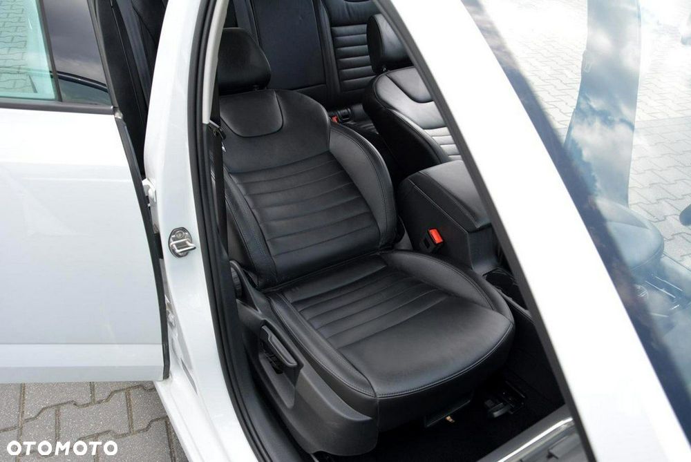 Skoda Octavia 2.0 TDI (Green tec) DSG Style - 19