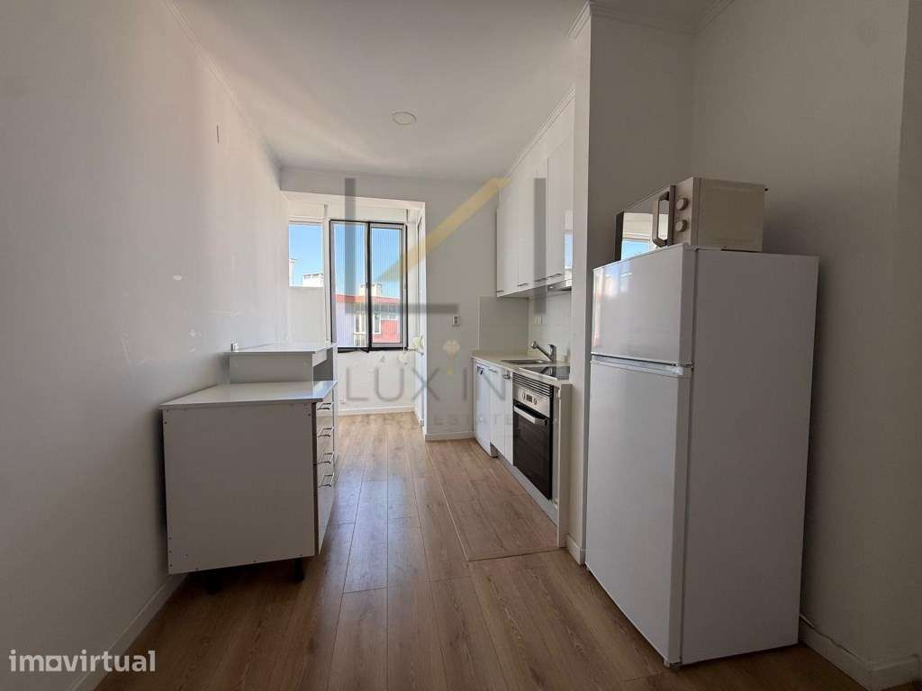 Apartamento T1 Recuperado Paço De Arcos Oeiras - Grande imagem: 4/15