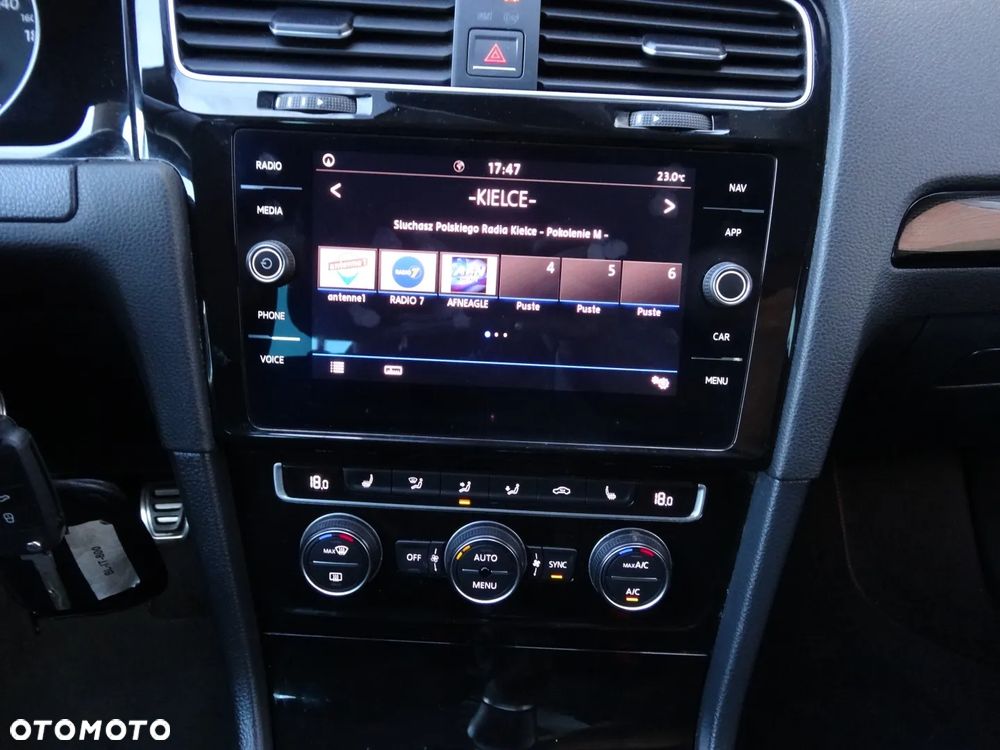 Volkswagen Golf 2.0 TDI BMT Comfortline EU6 - 27