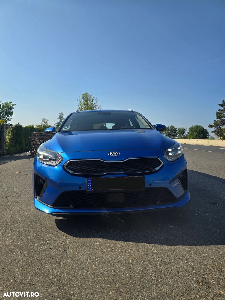 Kia Ceed - 10