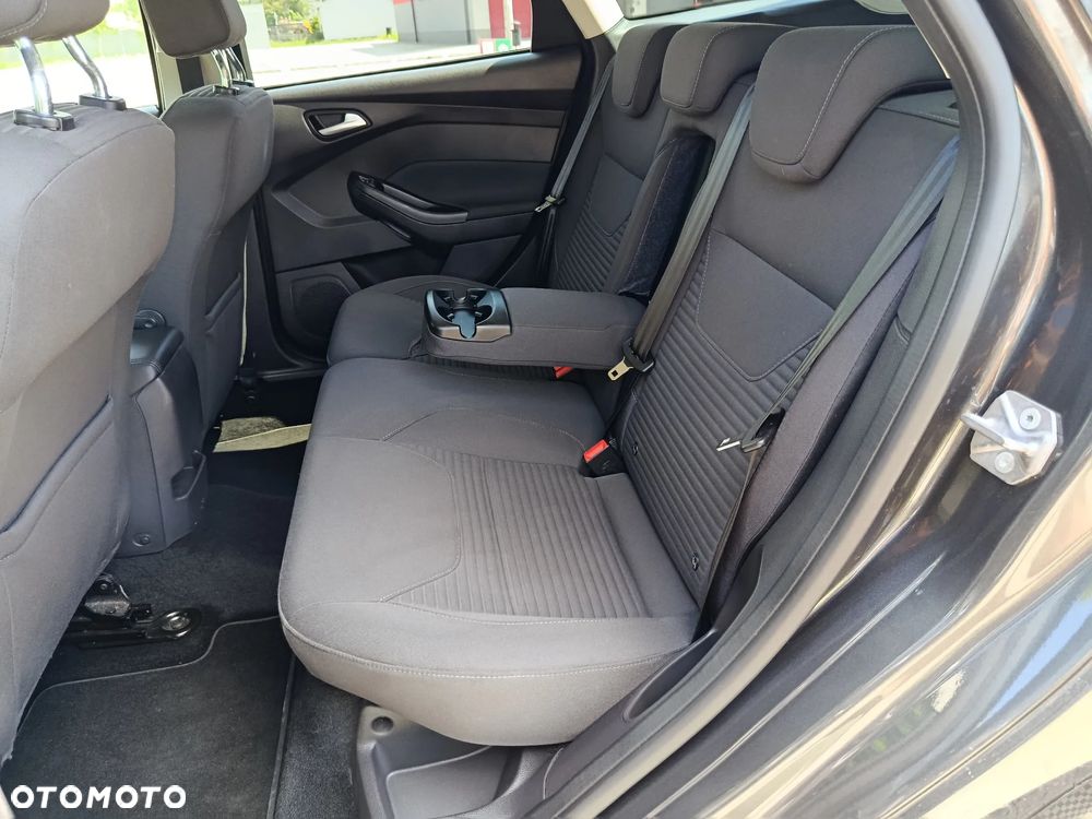 Ford Focus 2.0 TDCi Titanium ASS - 24