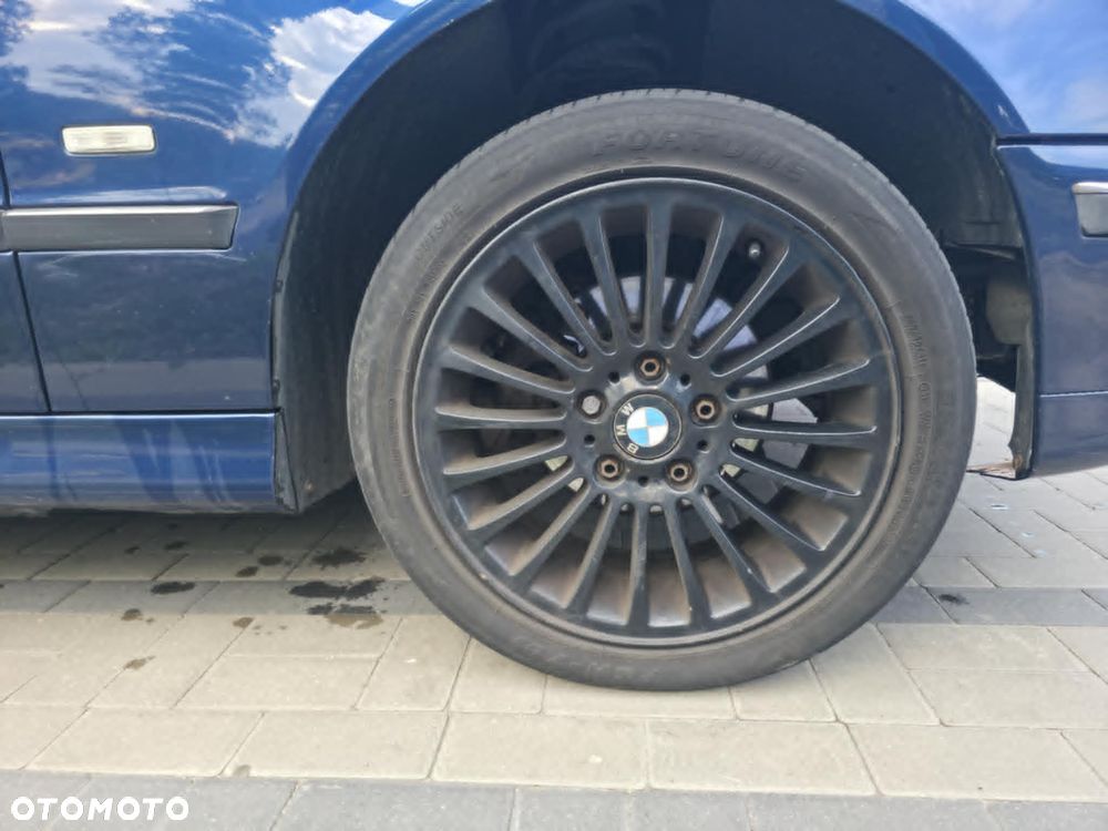 BMW Seria 5 520i - 13