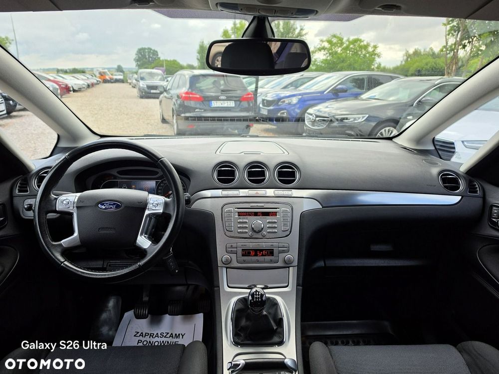 Ford S-Max - 34