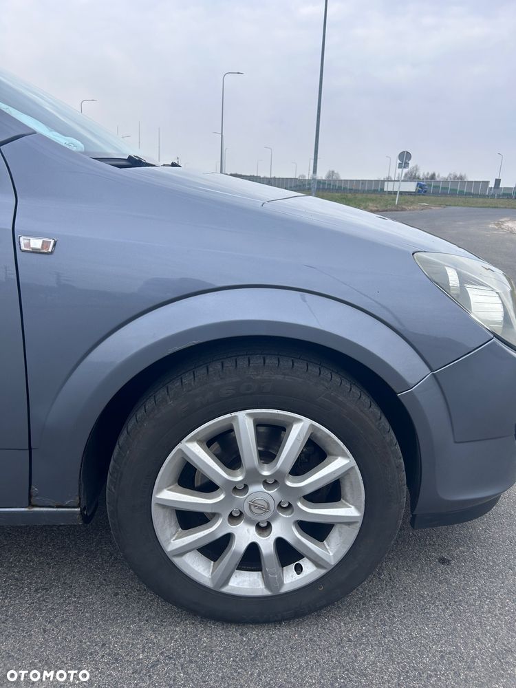 Opel Astra - 10