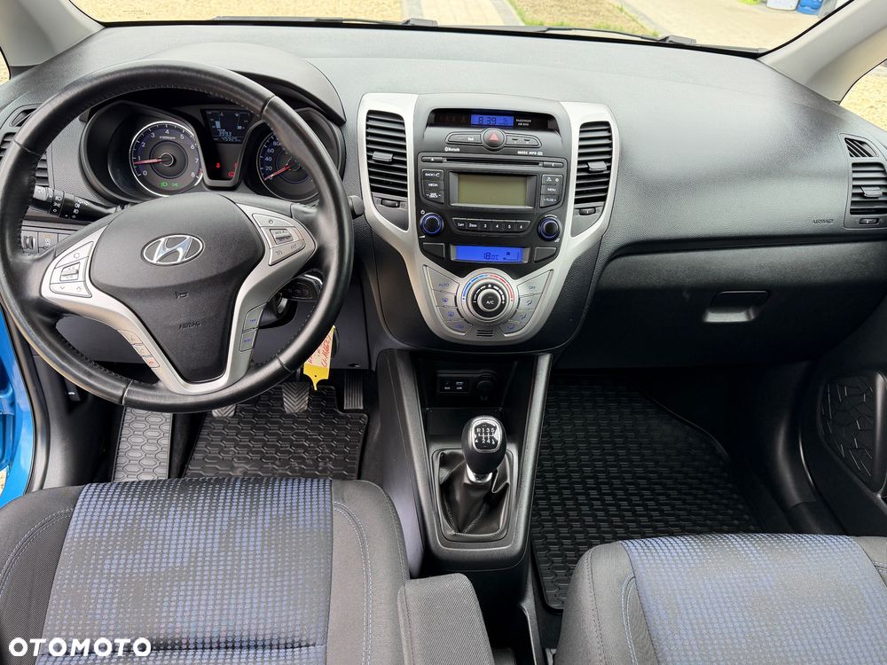 Hyundai ix20 1.4 blue - 18
