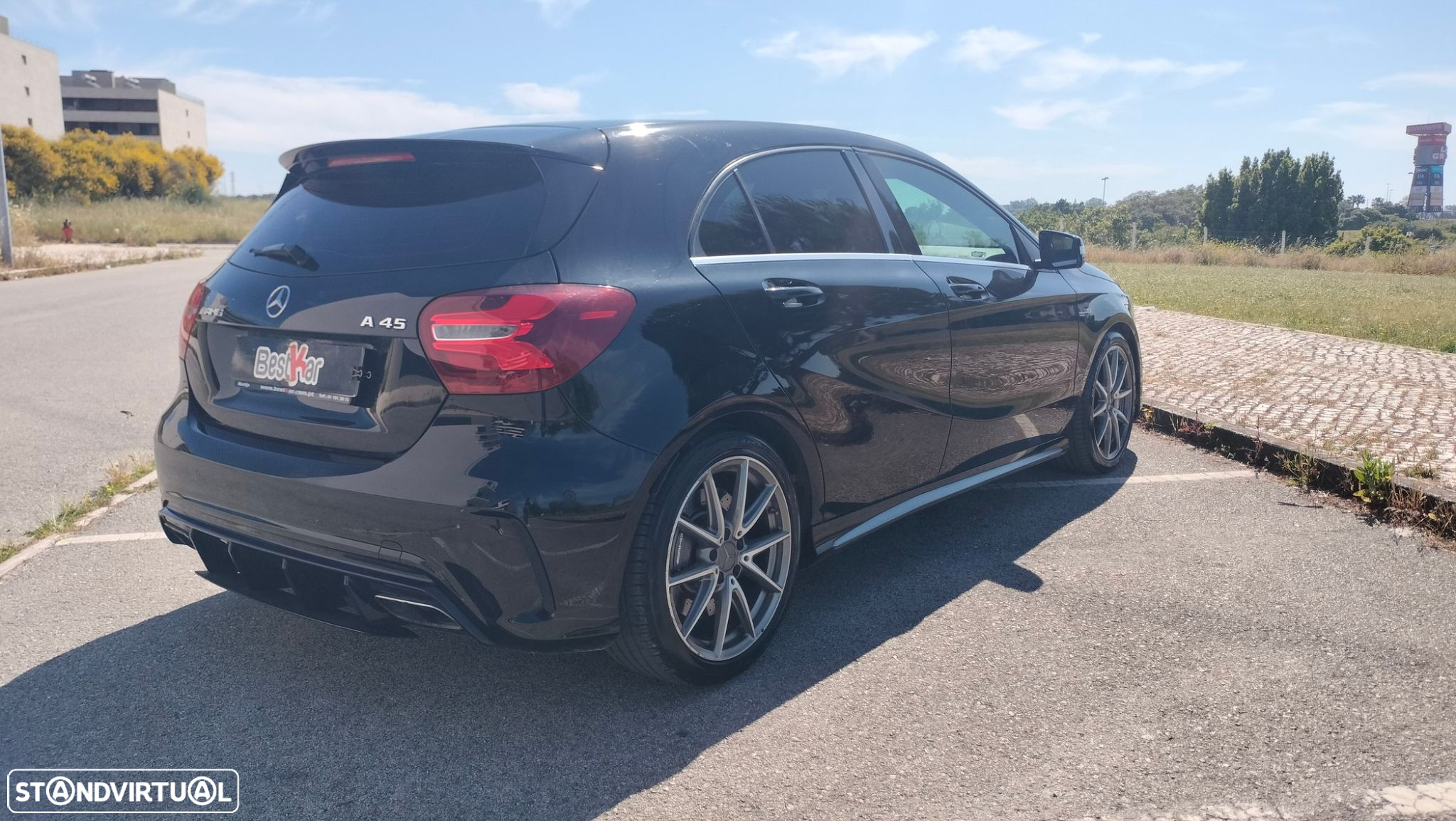 Mercedes-Benz A 45 AMG 4-Matic - 9