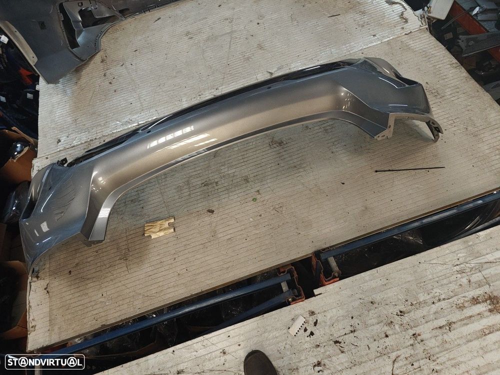 Parachoques Trás / Para Choques Traseiro Nu Bmw 1 (F40)  51128070949 / - 6