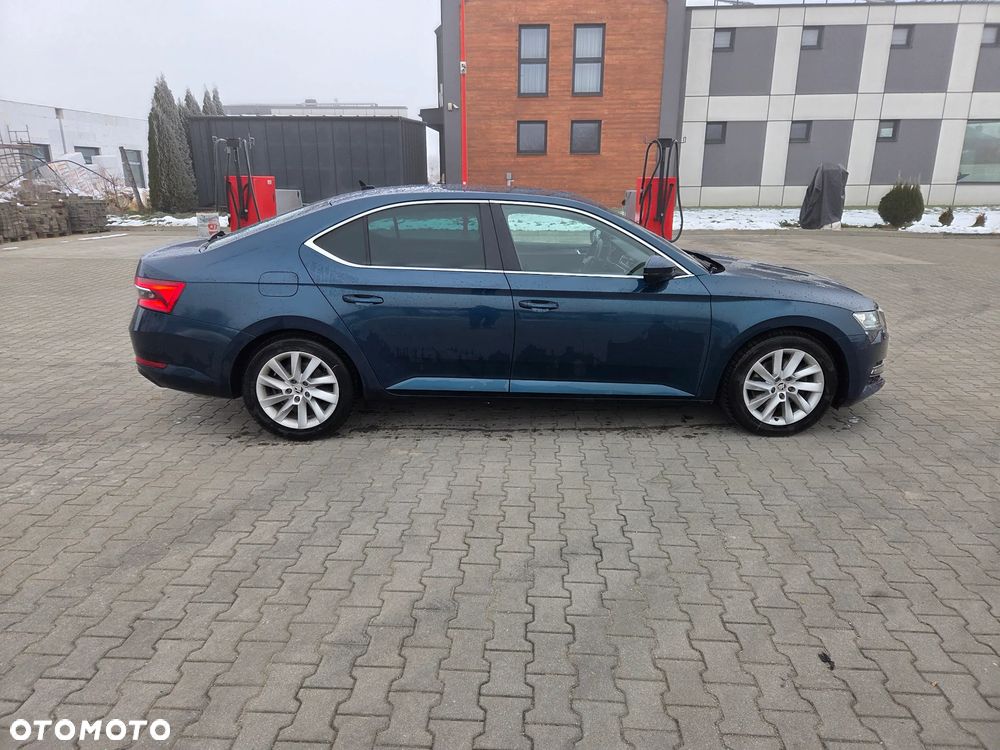 Skoda Superb 2.0 TSI Style DSG - 15