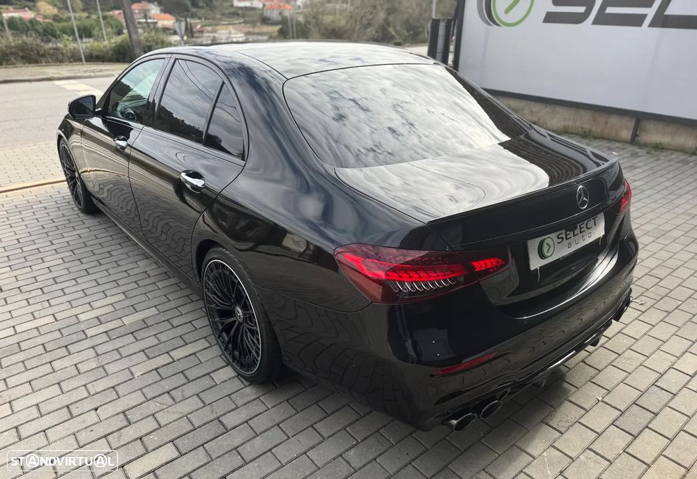 Mercedes-Benz E 300 de 9G-TRONIC AMG Line - 17
