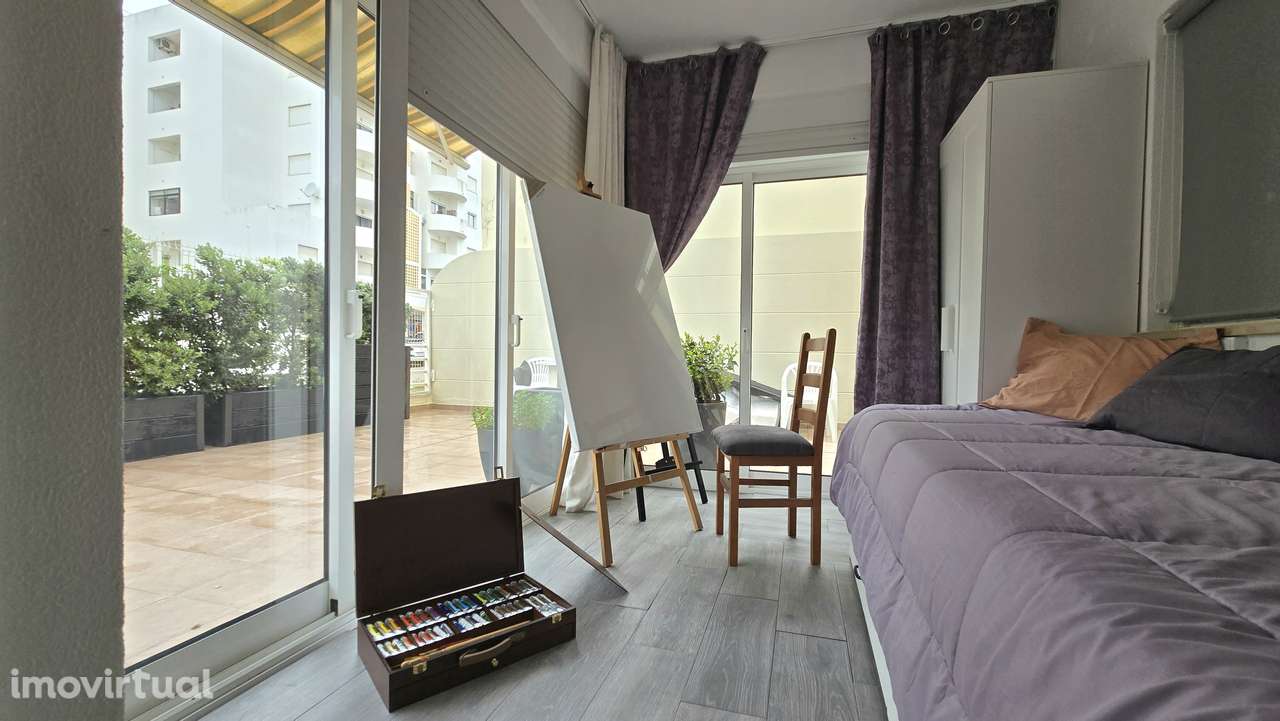 Apartamento T1+1 com Terraço Privativo de 65 m² | 5 min da Praia - Grande imagem: 4/24