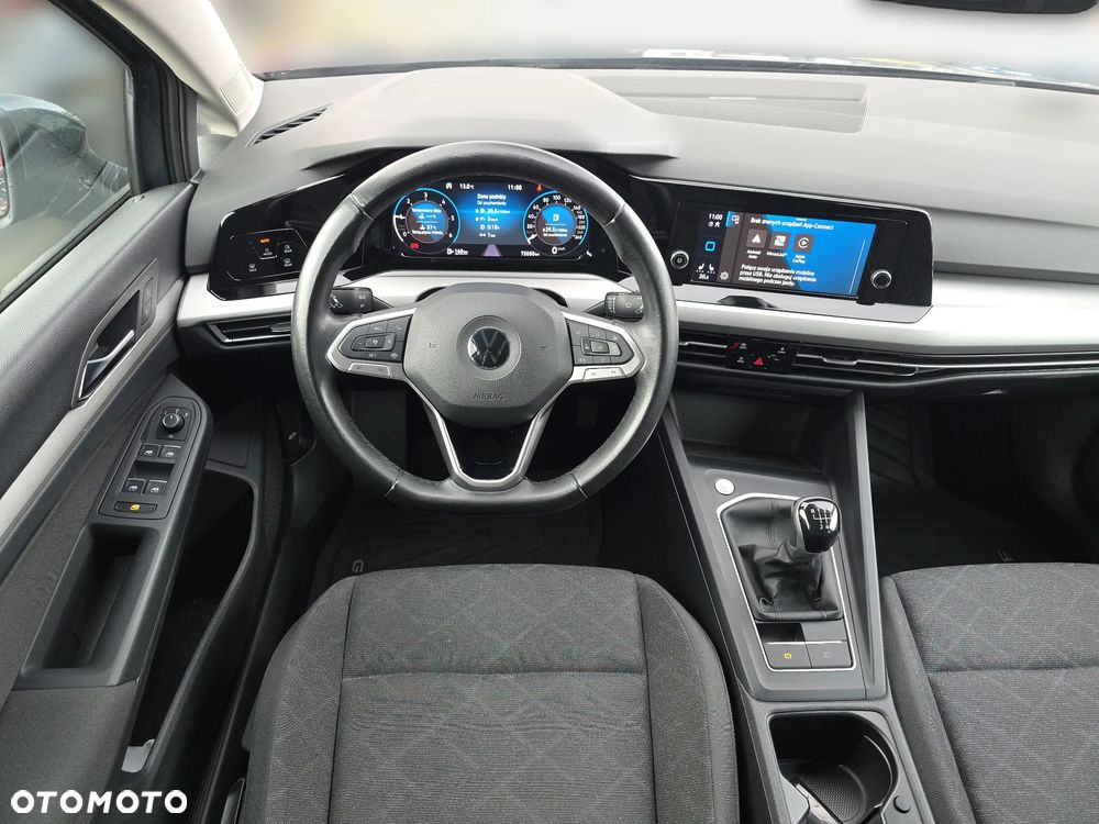 Volkswagen Golf - 16