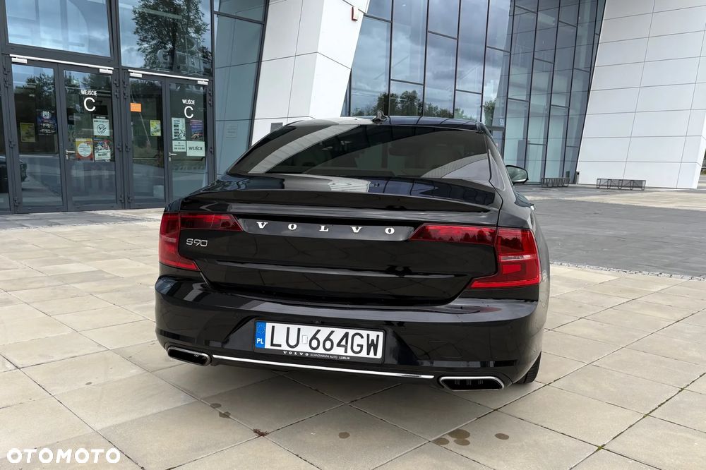 Volvo S90 - 5
